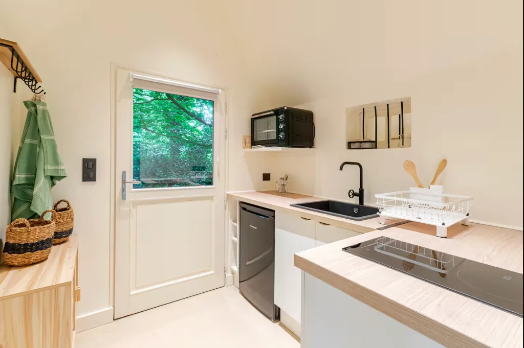 Chambre calme lit double gîte charme