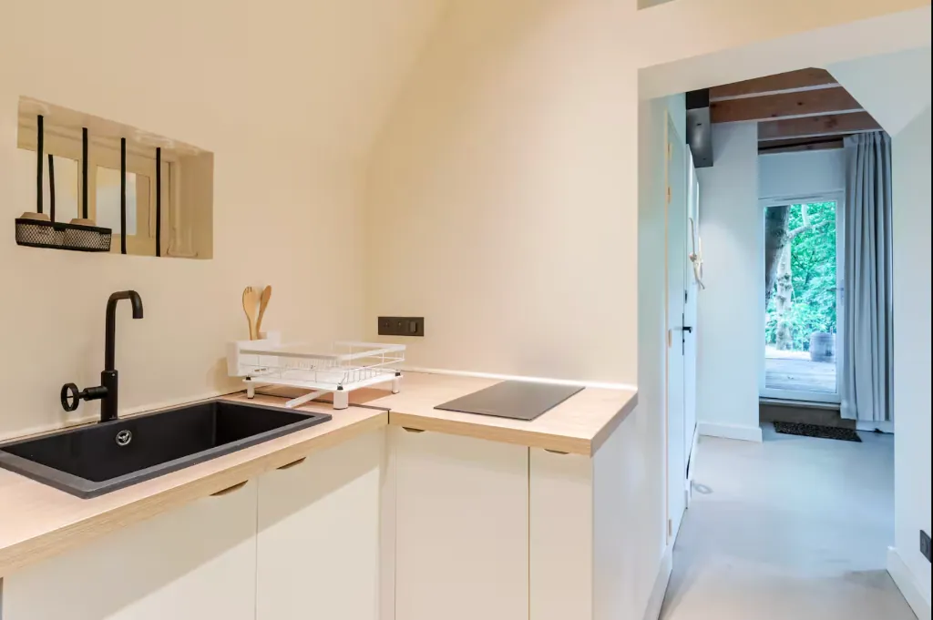 Salle de bain moderne douche italienne gîte Normandie